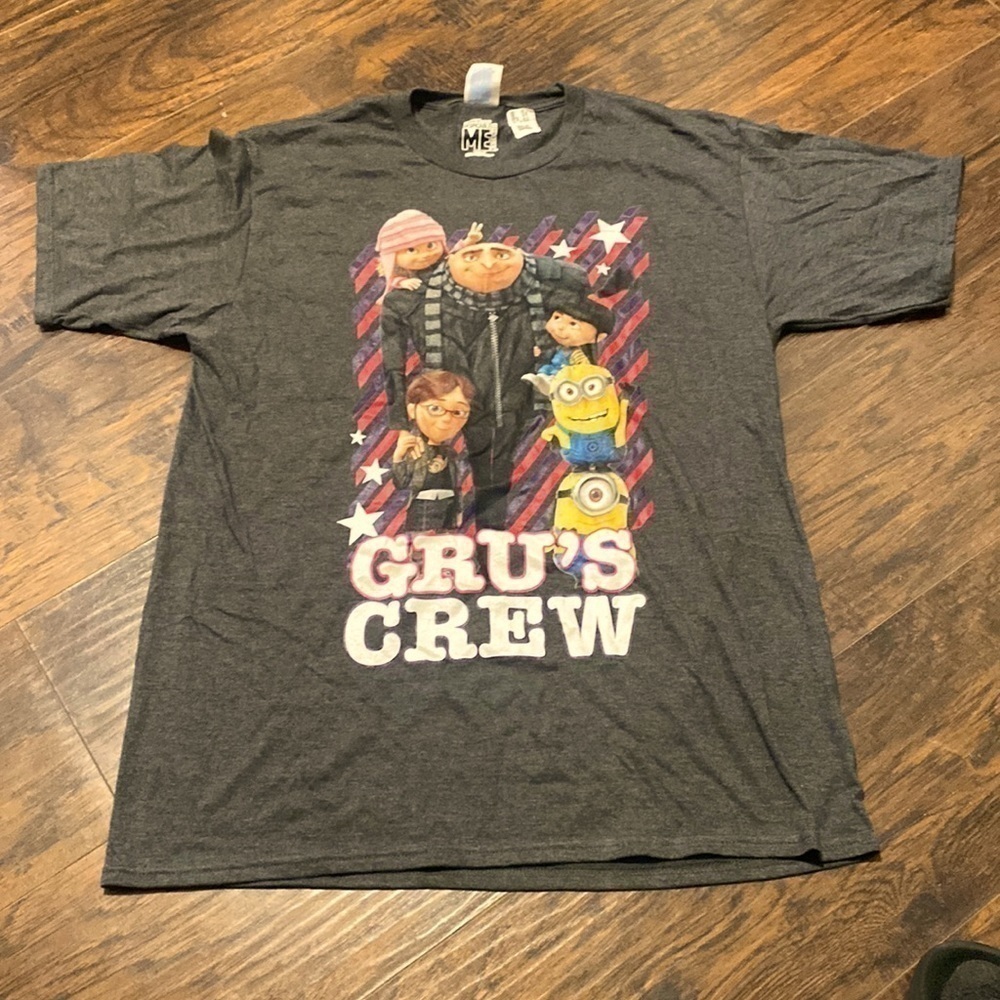 5/$20 Port & Company Tee shirt Despicable Me size L